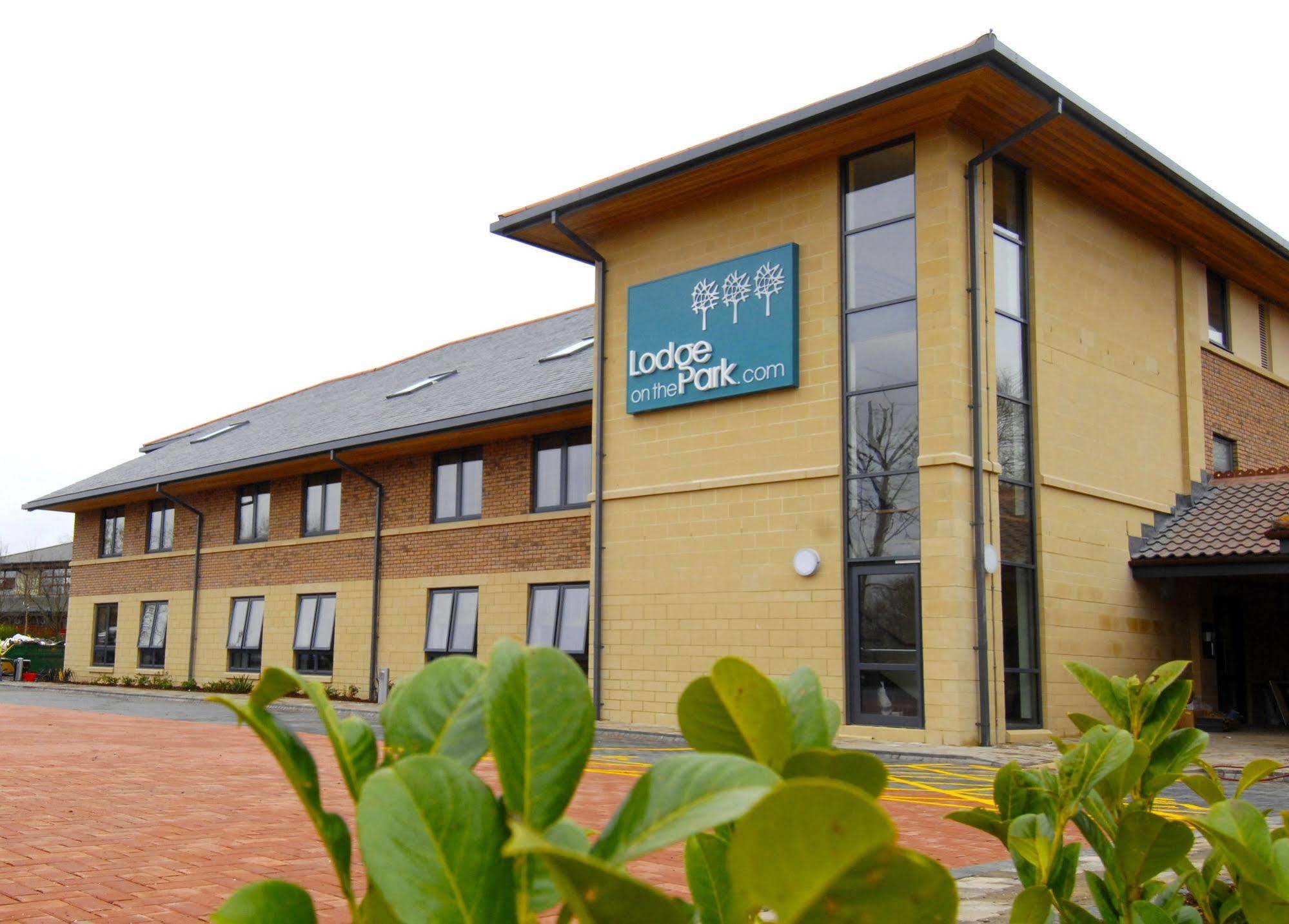 Lodge At Bristol Almondsbury Exterior foto